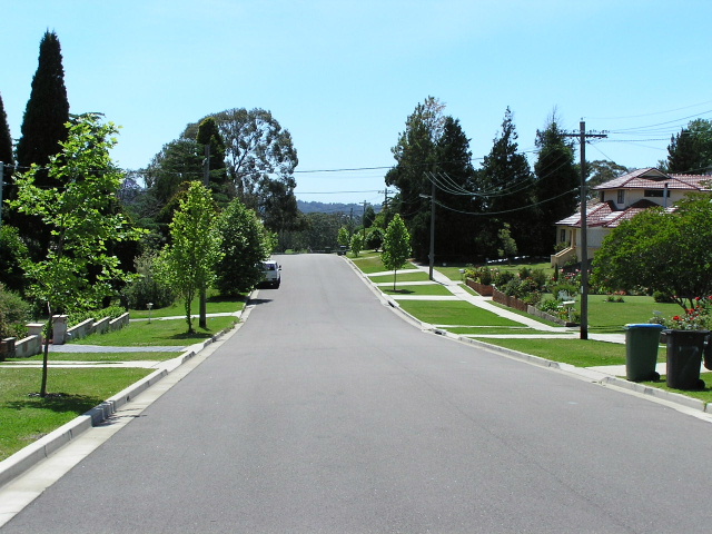 Suburban_street